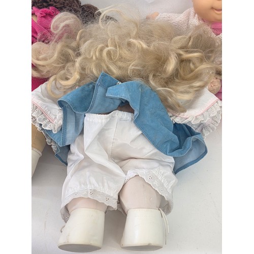 103 - Original Cabbage Patch dolls, a total of 6 with three birth certificates