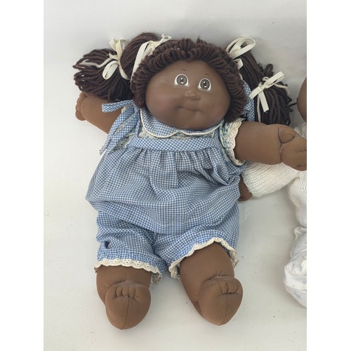 103 - Original Cabbage Patch dolls, a total of 6 with three birth certificates