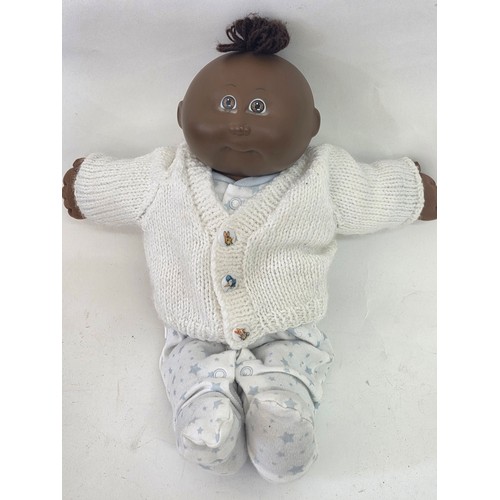 103 - Original Cabbage Patch dolls, a total of 6 with three birth certificates