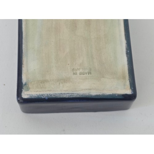 110 - William Moorcroft Leaf and Berry lidded trinket box 12cm (L) 9cm (W) 5cm (H)