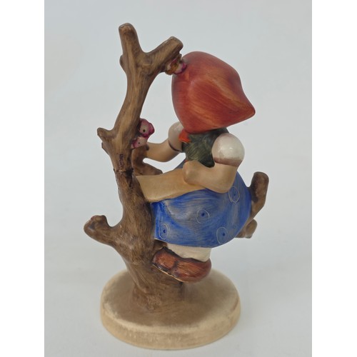 117 - Vintage Hummel Figures, a total of five