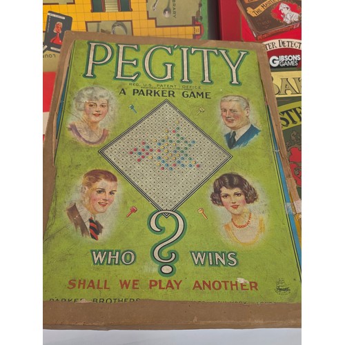 120 - Vintage board games, a good collection to include Monopoly, Cluedo, Mastermind, Table Croquet, Canas... 