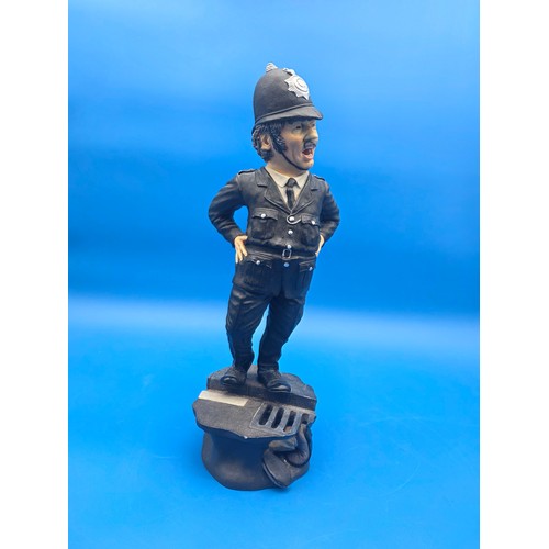 Peter Mook sculpted Country Characters Collection Policeman hand painted resin figure 45cm (T)