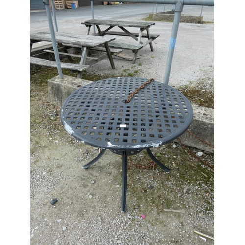 754 - Cast aluminium garden table