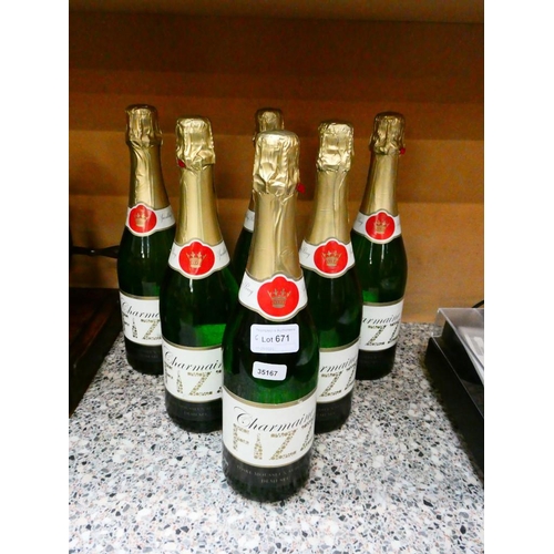 671 - 6 bottles of Charmaine Fizz 75cl