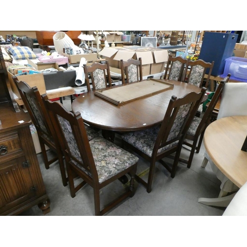 196 - Oak dining table & 8 chairs (75H 170W 102D cm)