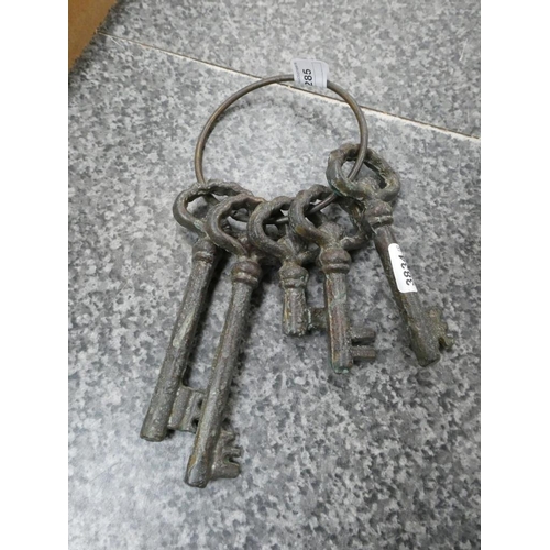 285 - Rustic cast iron keys on ring