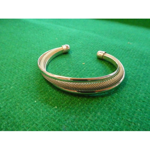 376 - Silver bangle