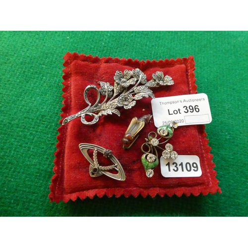 396 - 4 Vintage brooches inc. enamel, silver, marcasite etc