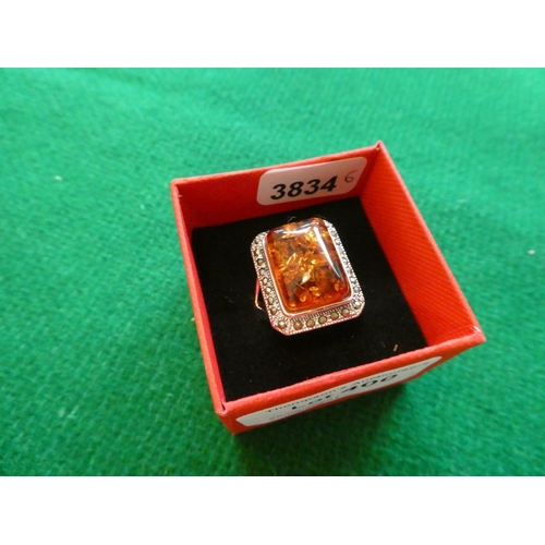 400 - Silver amber & marcasite ring (size U 1/2)