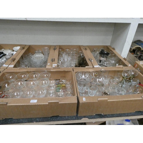 507 - 5 Mixed boxes of glassware inc. Babycham, shot glasses, sundae dishes, cake stand etc