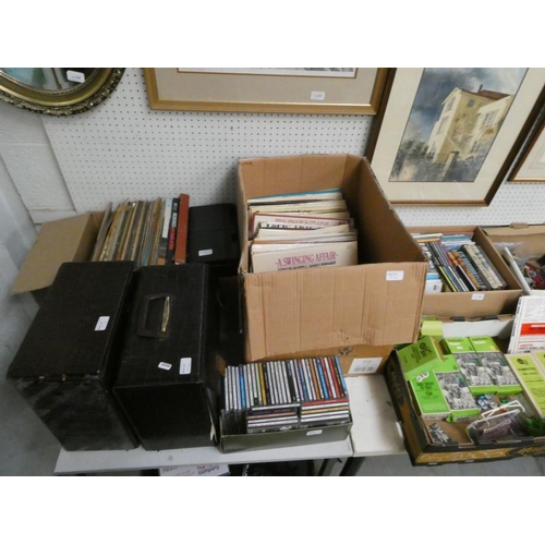 526 - 4 Boxes of CD's, LP's & 2 cases of LP's etc