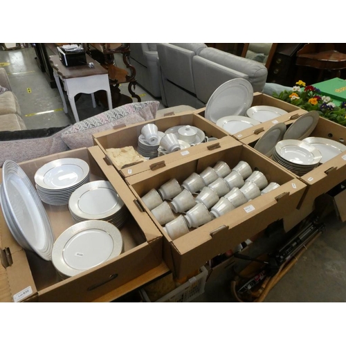 632 - 5 Boxes containing Chris Madden table wares (24 piece place setting)