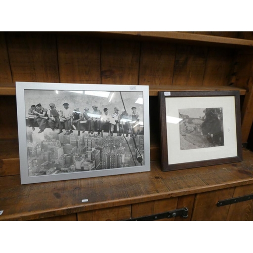 773 - Lunchtime atop a skyscraper 1932 print and oak framed black & white photograph