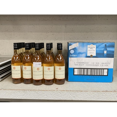 194 - 20 Bottles of Santa Serena sauvignon blanc & 12 bottles of Blossom Hill merlot (187ml)