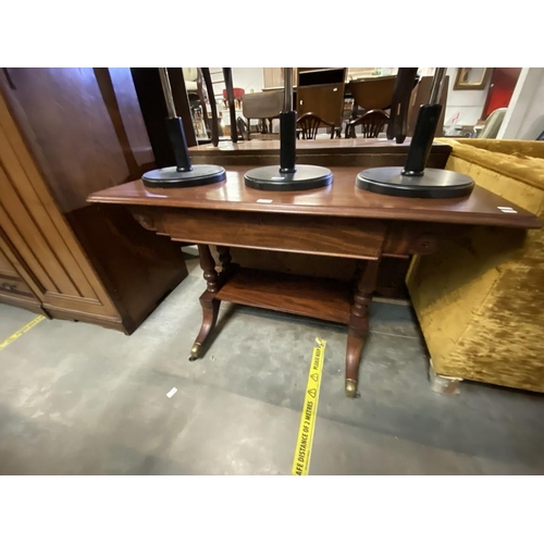 550 - Victorian mahogany single drawer side table (73H 60D 118W cm)
