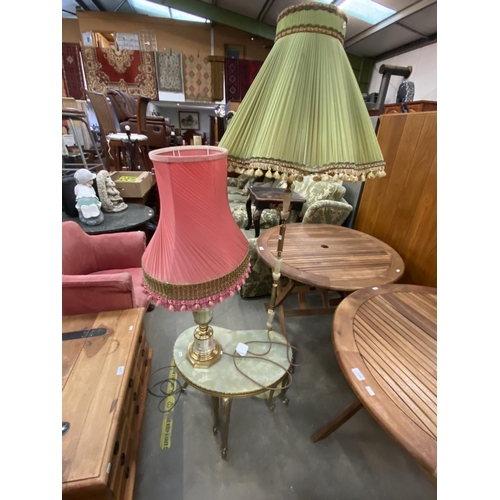 569 - Marble standard lamp, marble table lamp & marble kidney shaped nest of 2 tables (43H 58W 34D cm)