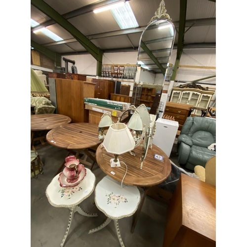 570 - Pair of side tables, table lamp, triptych mirror, dressing mirror & jug & bowl