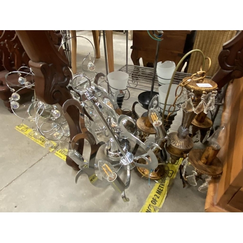 586 - 2 modern silver chandeliers, Coach House light fitting, chrome & glass Sputnik chandelier and one ot... 