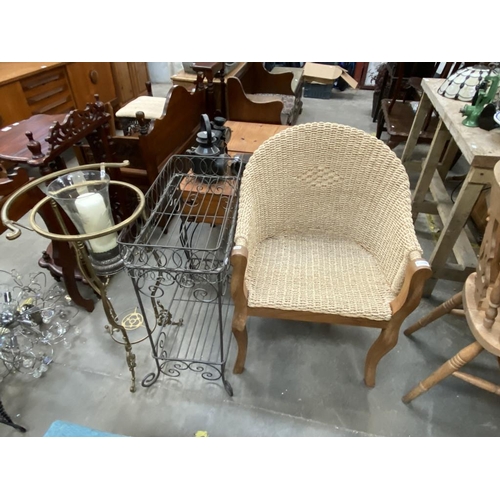 Lot 608       