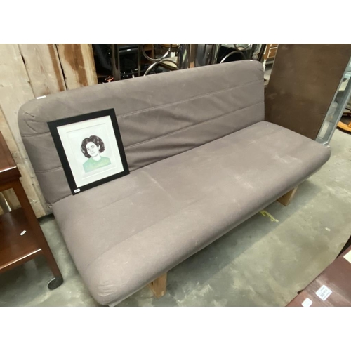 Lot 635       
