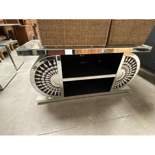 509 - Contemporary mirrored television stand (60H 120W 40D cm)