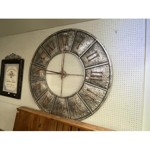 557 - Large shabby chic clock (122 DIAM cm)