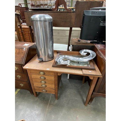 581 - Oak desk (81H 106W 61D cm), kitchen bin, oak mirror etc