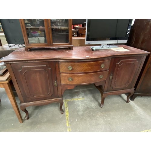 583 - Victorian mahogany sideboard (97H 181W 66D)