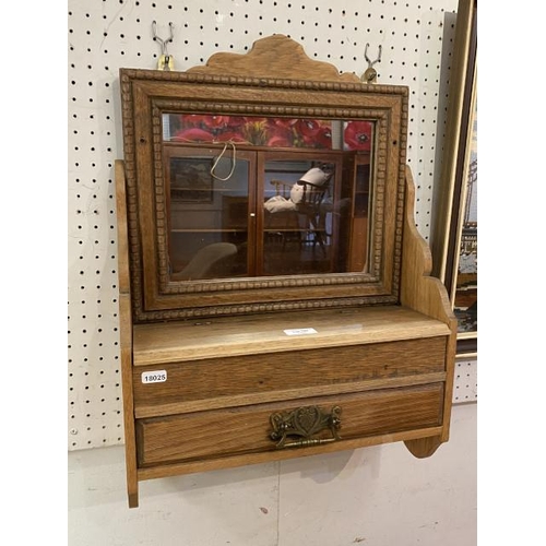 194 - Wall mounted oak mirror