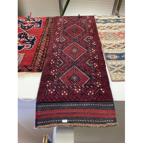 213 - Meshwani runner (240x68cm)