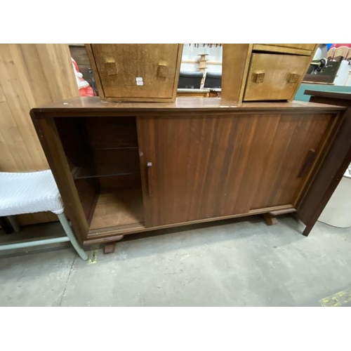 85 - Mid-century rosewood sliding door sideboard (84H 138W 49D cm)
