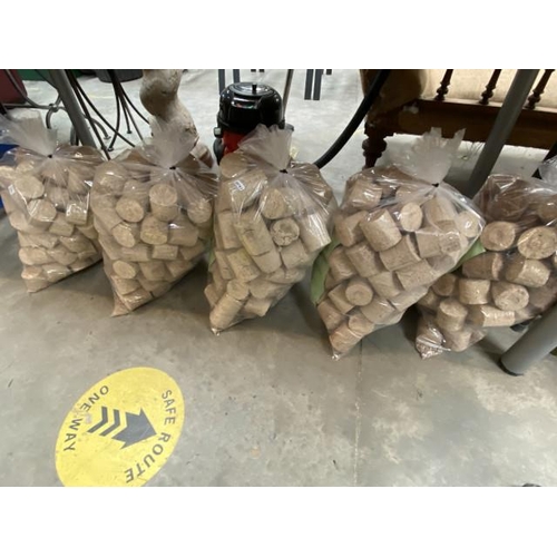 399 - 5 15kg Bags of Killinghall 100% recycled hardwood briquettes