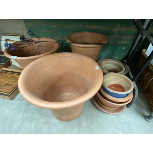 406 - 3 Large terracotta 