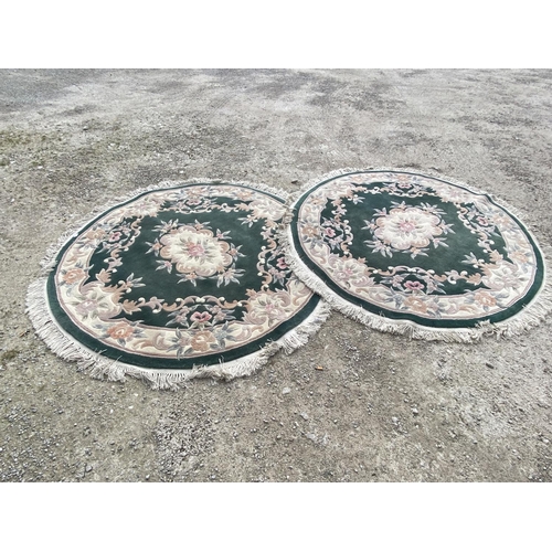 16 - 2 Circular Chinese style rugs 155 diameter