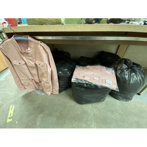 372 - Quantity 100% cotton jackets various sizes (approx. 150 units)