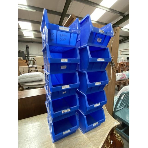 392 - 10 Barton size 5 storage bins