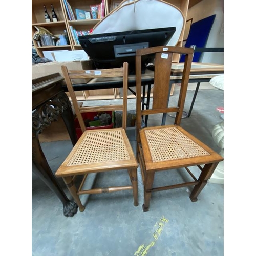 416 - 2 Bergere seated side chairs