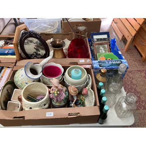 424 - Collection of pottery, glassware, kitchenalia, telephone, mantle clock, Matsui music system (MCH761)... 