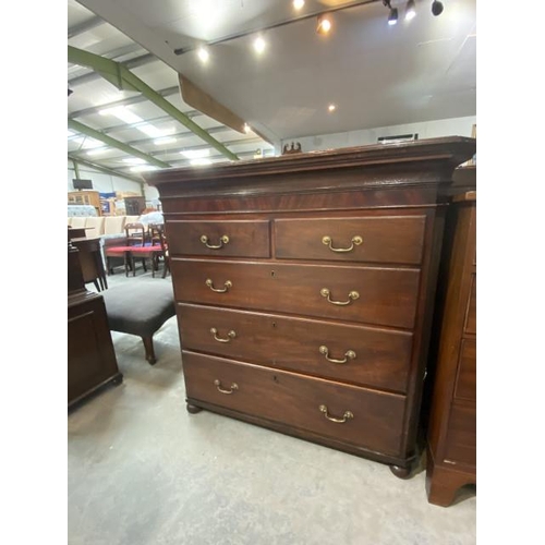 130 - Victorian mahogany 2 over 3 chest of drawers (114H 113W 56D cm)