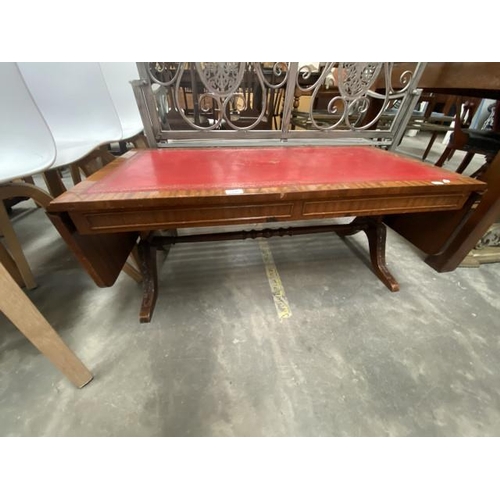 183 - Mahogany leather topped coffee table (44H 154W 54D cm)