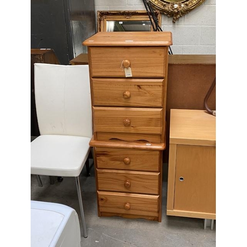 34 - Pair of pine 3 drawer bedside chests (57H 45W 38D cm)