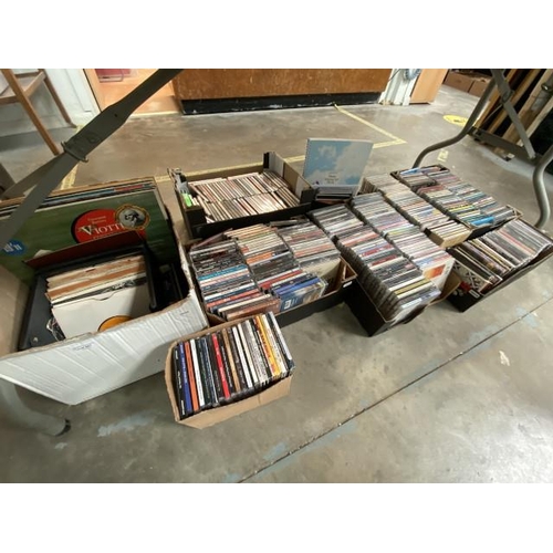 467 - Collection of CDs, LPs & singles inc. rock, pop, folk, jazz, soul, country, classical music and oper... 