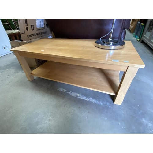 50 - Beech coffee table (40H 110W 55D cm)