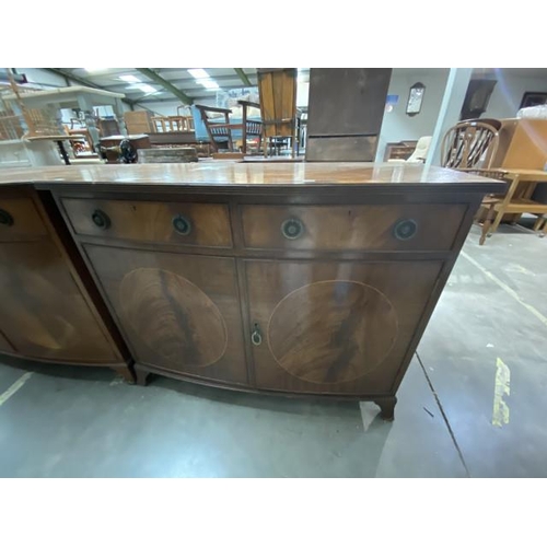 25 - Mahogany bow fronted 2 door sideboard (85H 107W 49D cm)