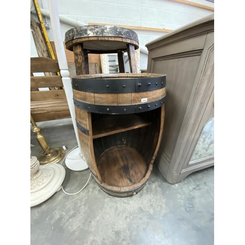 54 - Oak barrel drinks cabinet (73H 50DIAM cm)
