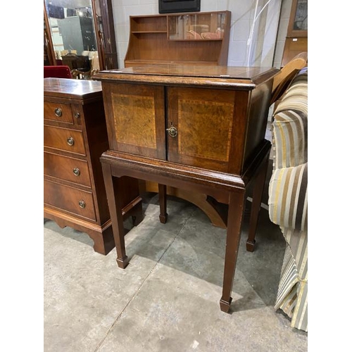 100 - Walnut cabinet on stand (90H 57W 44D cm)