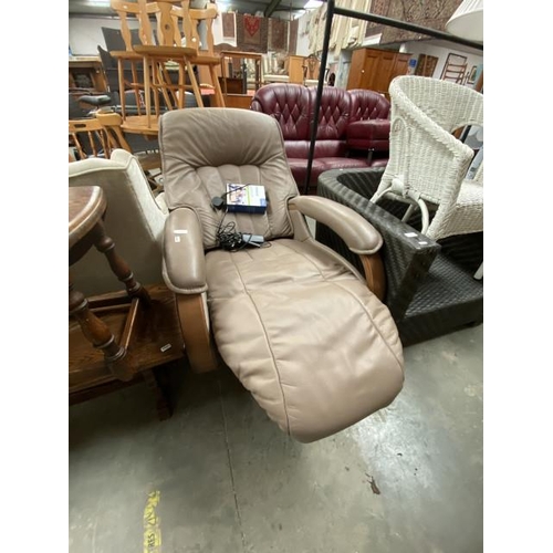 22 - HIMOLLA German electric reclining swivel chair