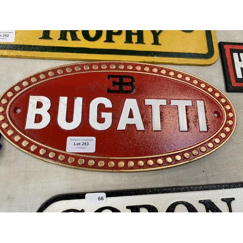 253 - Bugatti plaque