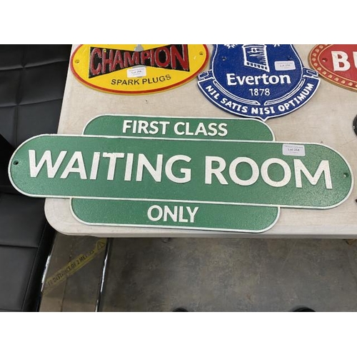 254 - Waiting room sign